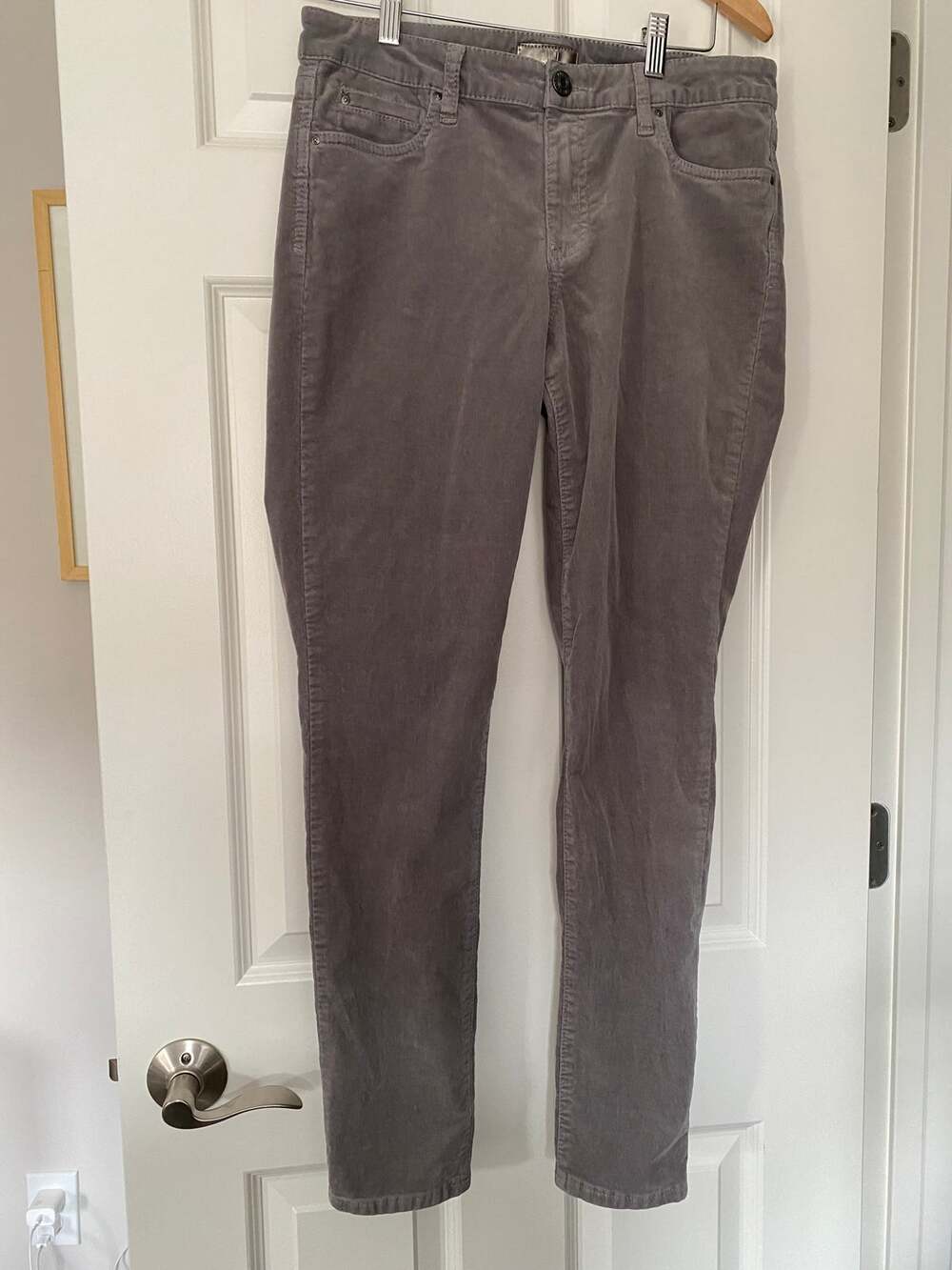 Kut from the Kloth Diana Skinny Gray Corduroys Size 10